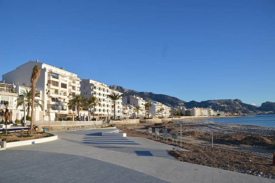 Nearby landmark, Beach