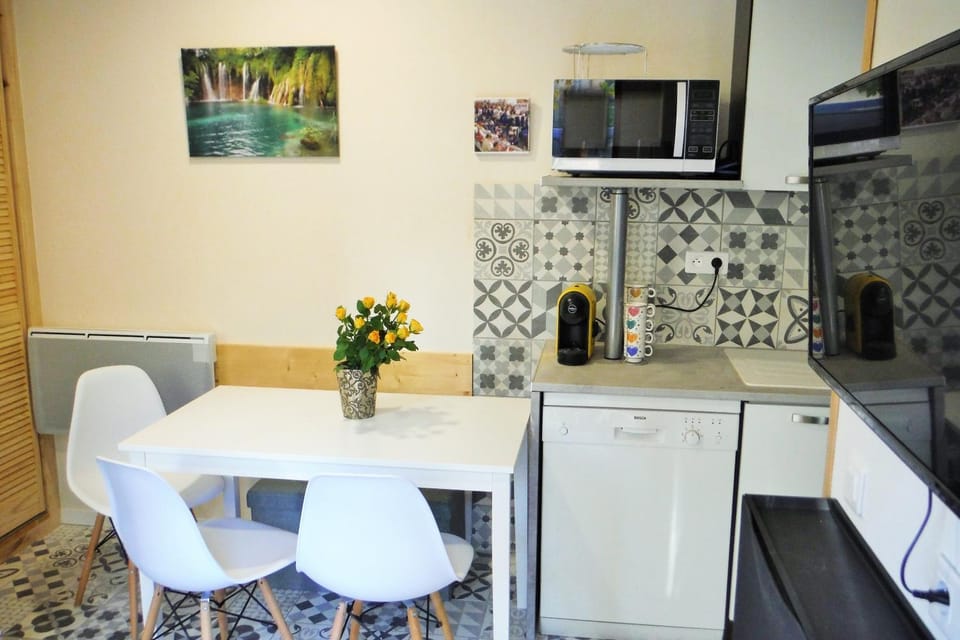 t2 Europa Apartment in Catalonia