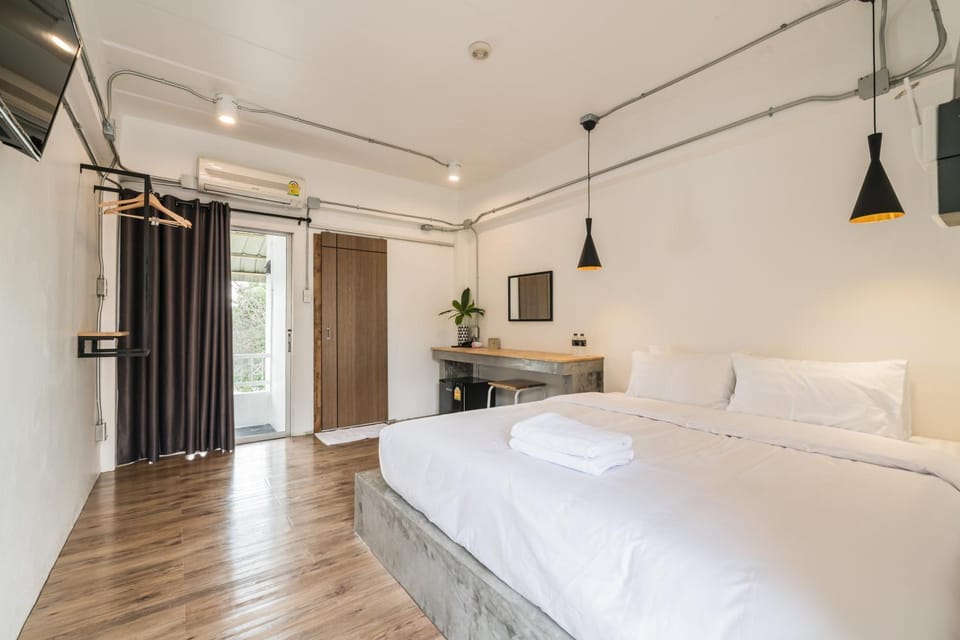 Your Space Hotel Prasingh Hotel in Chiang Mai