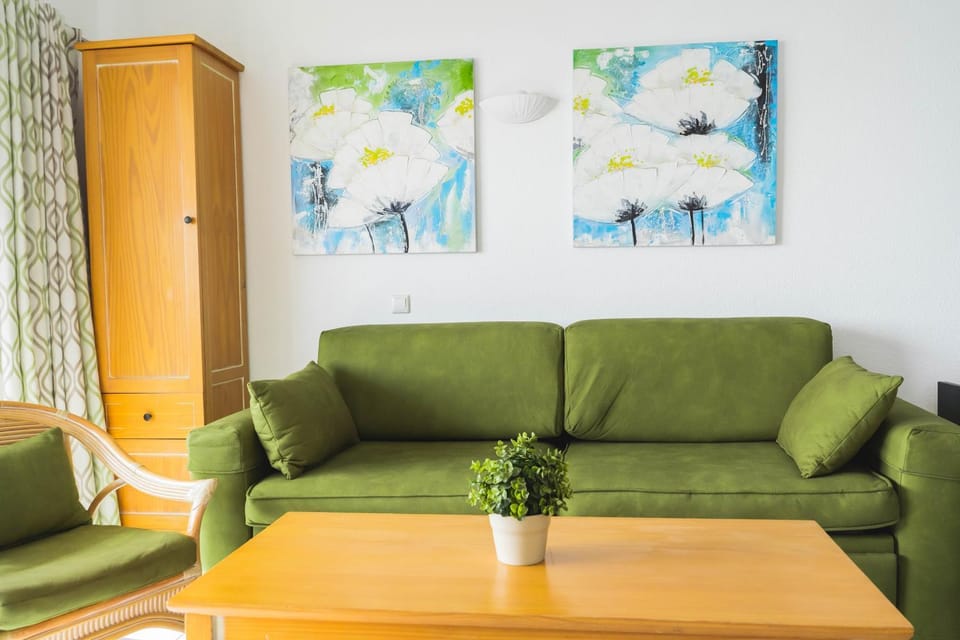 Benalbeach Sea Front Apartment in Benalmadena