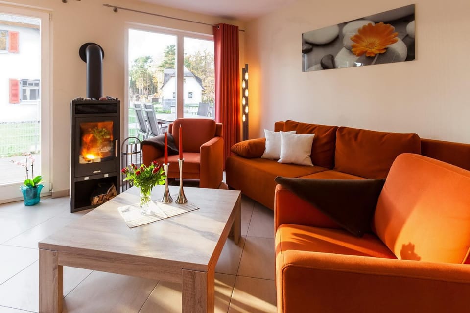 Living room, Photo of the whole room