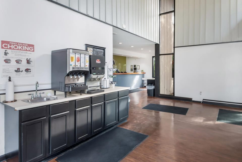 Coffee/tea facilities, Lobby or reception