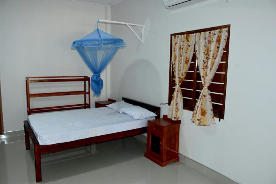 New Land Guest House Bed and Breakfast in Sri Lanka