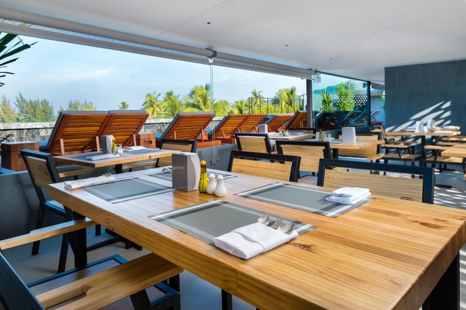 Restaurant/places to eat, Food and drinks