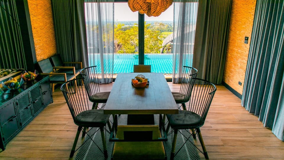 Vino Neste Private Pool Villas Villa in Laos
