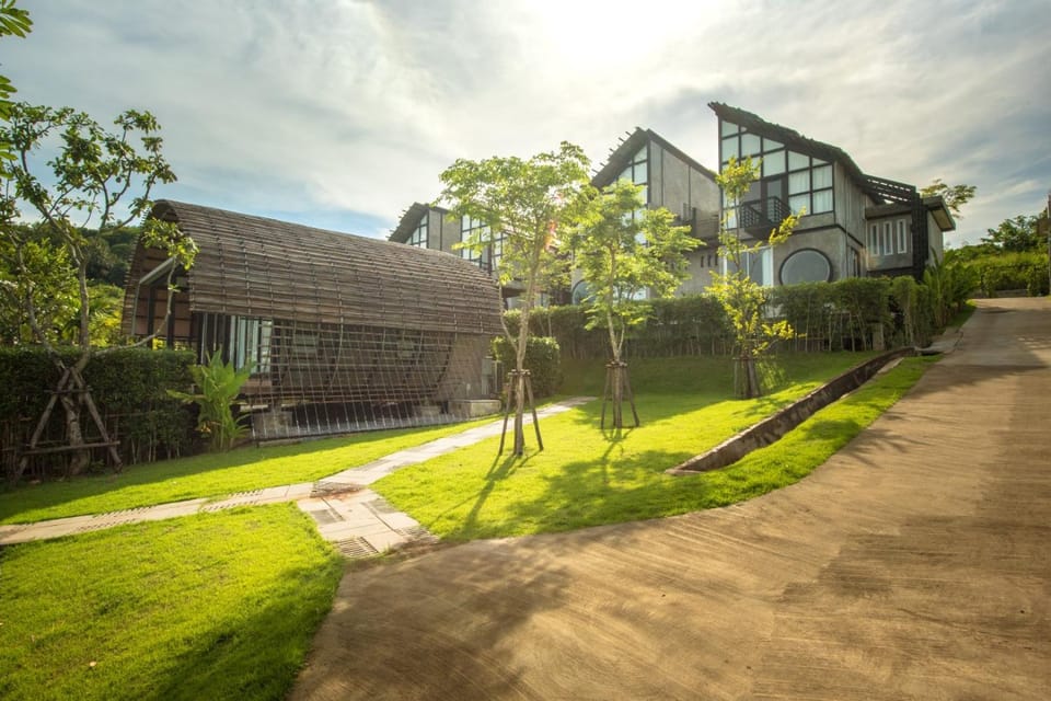 Vino Neste Private Pool Villas Villa in Laos
