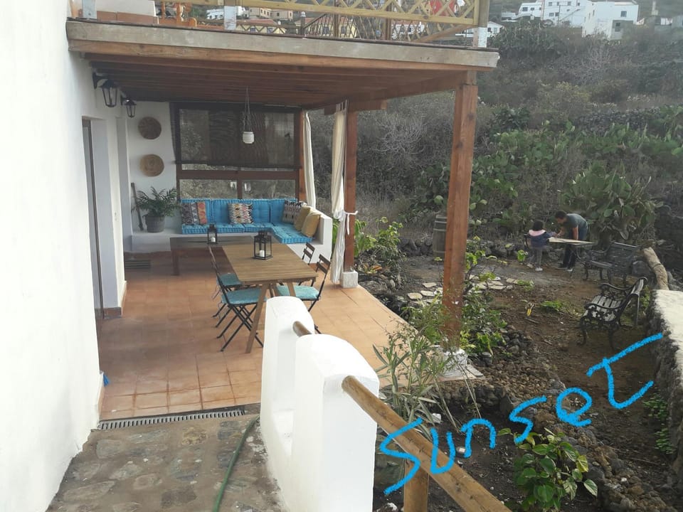 Vivienda Vacacionall SUNSET House in El Hierro