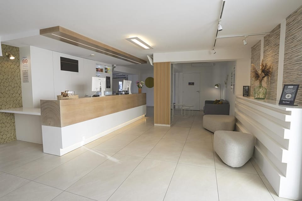 Living room, Lobby or reception