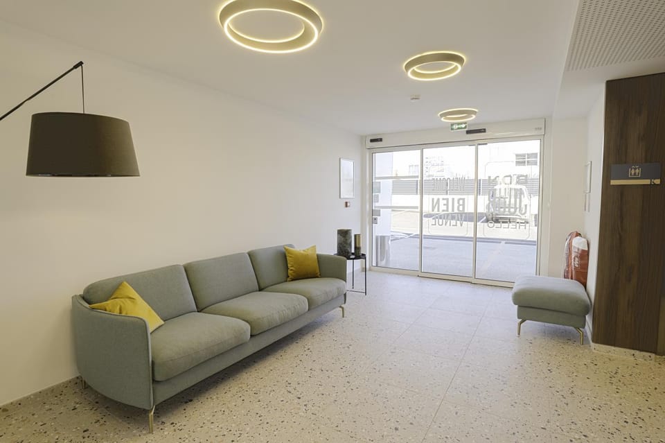 Living room, Lobby or reception