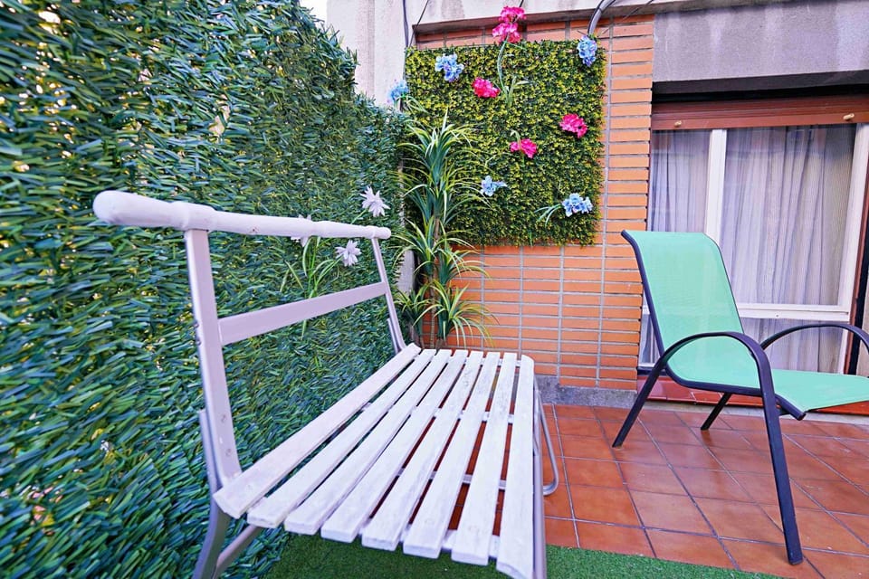 BBQ facilities, Balcony/Terrace