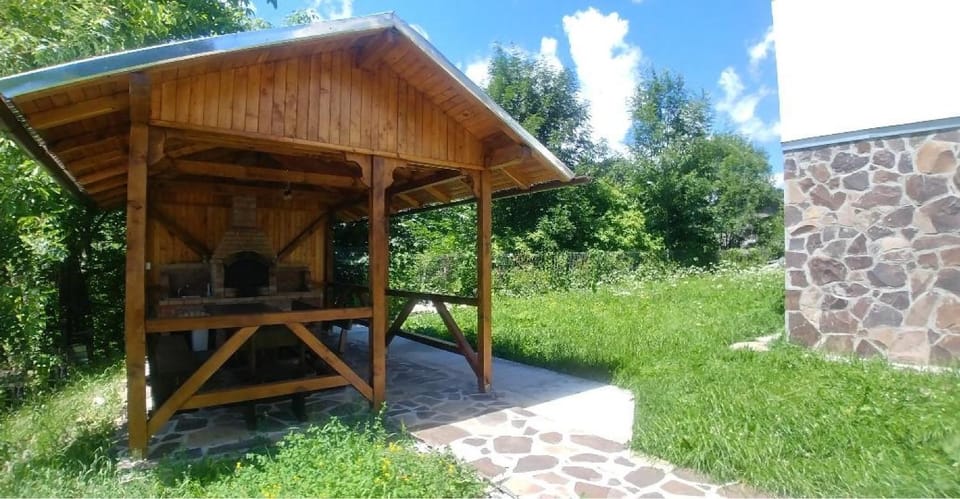 BBQ facilities, Garden, Garden view, Mountain view