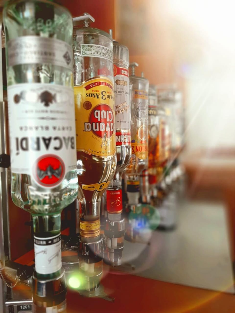 Lounge or bar, Alcoholic drinks, Non alcoholic drinks