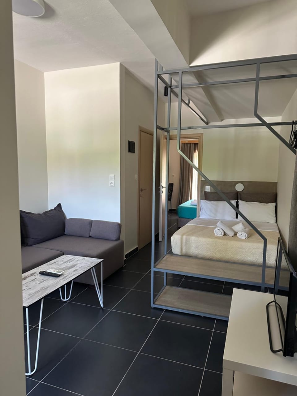 Zinozis Beach Apartments Apartment in Halkidiki