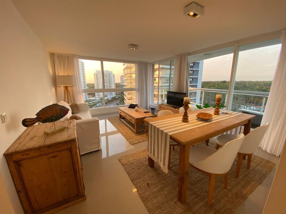 Torre One II Punta Del Este Apartment in Punta del Este