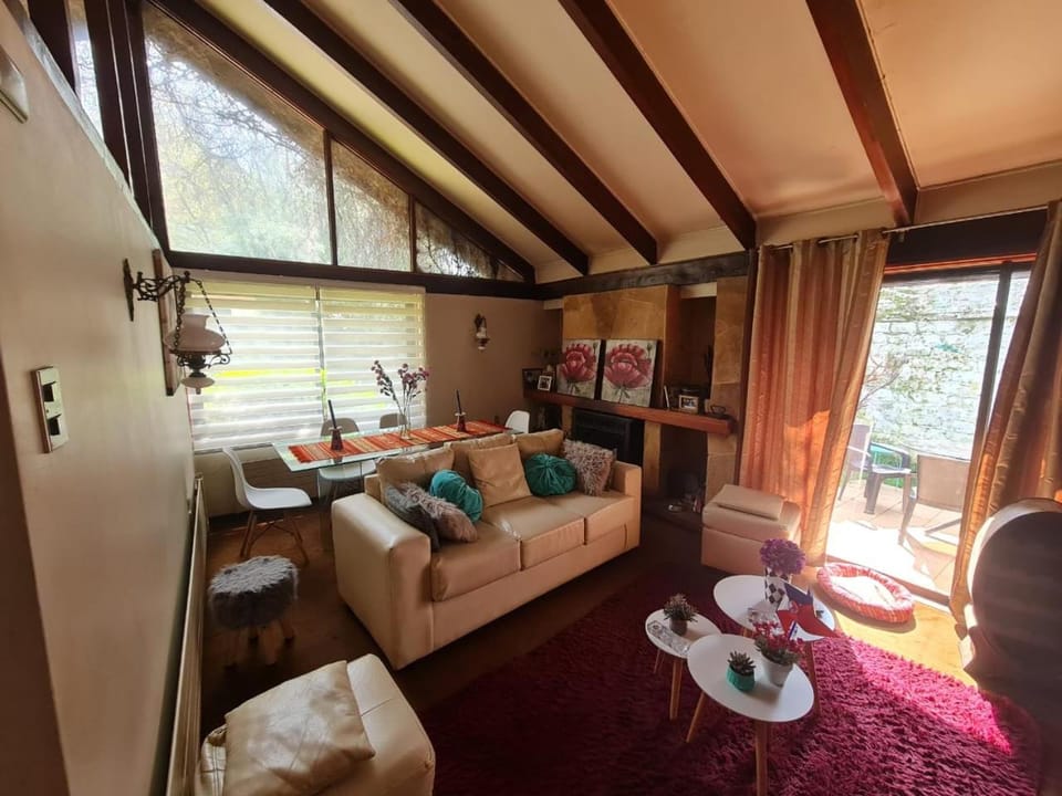 Hospedaje Myrtha Bed and Breakfast in Temuco