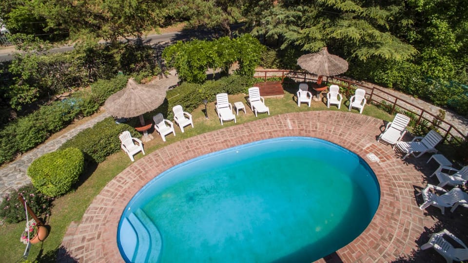 Swimming pool, Swimming pool