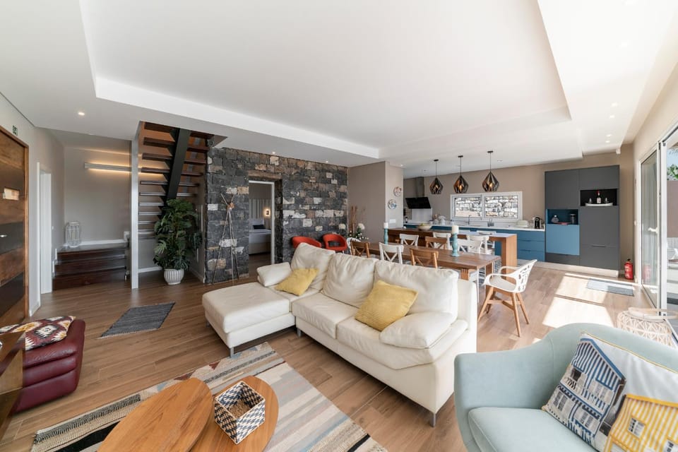 NEW! Villa Alvinho| Lifestyle&Nature | Heated Pool Villa in Funchal