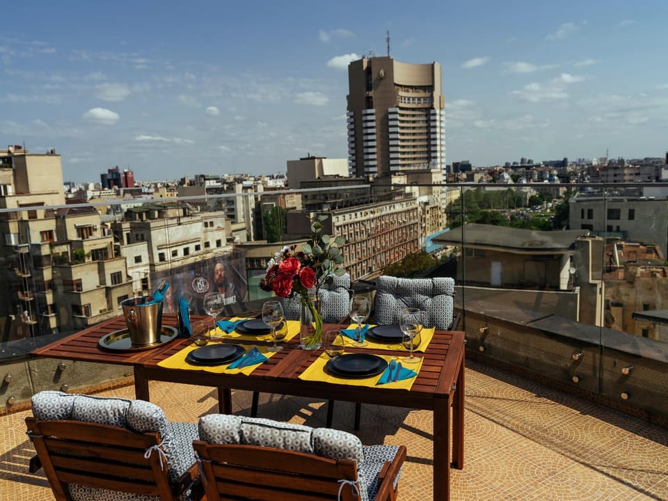 Wilson Old City Roof Top Apartment in Bucharest