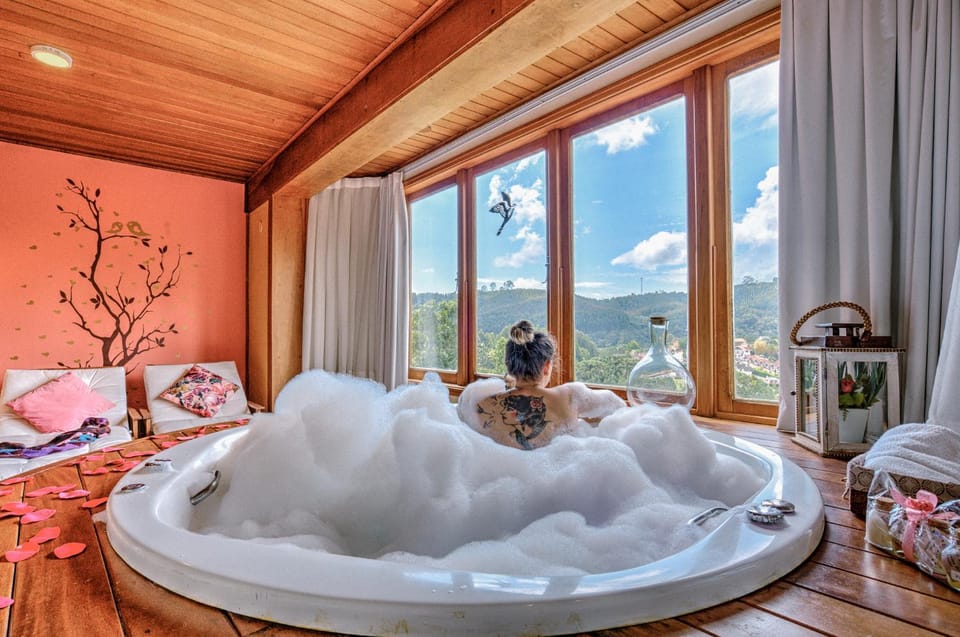 Natural landscape, Hot Tub, Mountain view