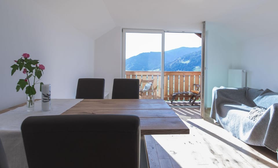 Balcony/Terrace, Living room, Dining area