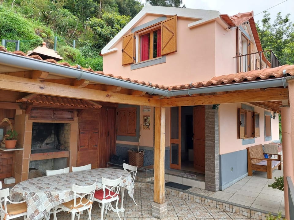 Patio, Balcony/Terrace