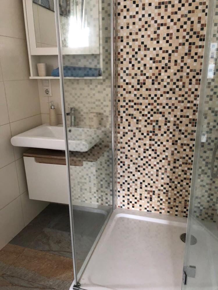 Shower, Bathroom