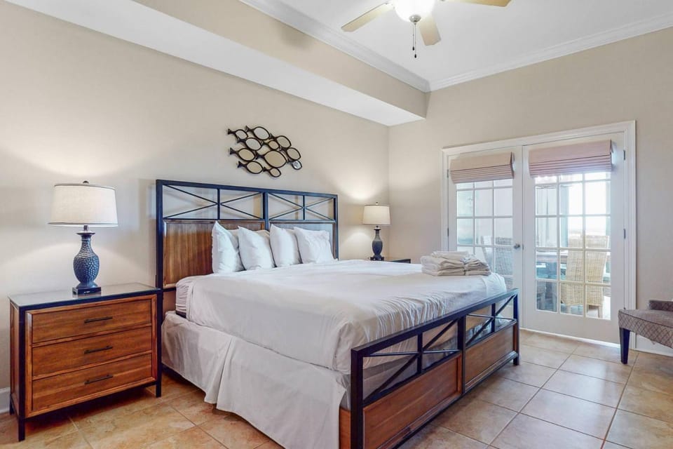The Oasis at Orange Beach 1903 (formerly known as Phoenix West II) House in Orange Beach