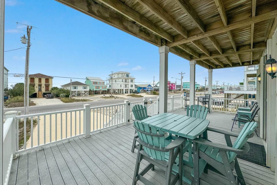 Good Winds House in West Beach