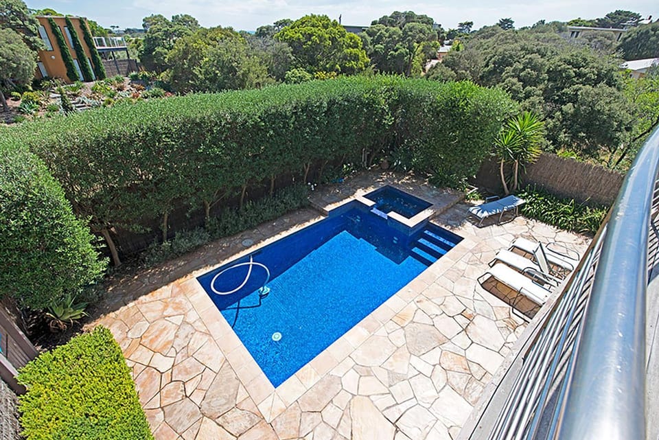 Diamond View House in Melbourne Road