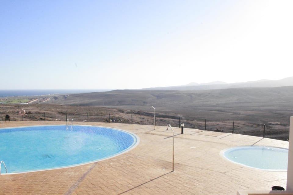 Nearby landmark, Day, Natural landscape, Mountain view, Pool view, Sea view, Swimming pool