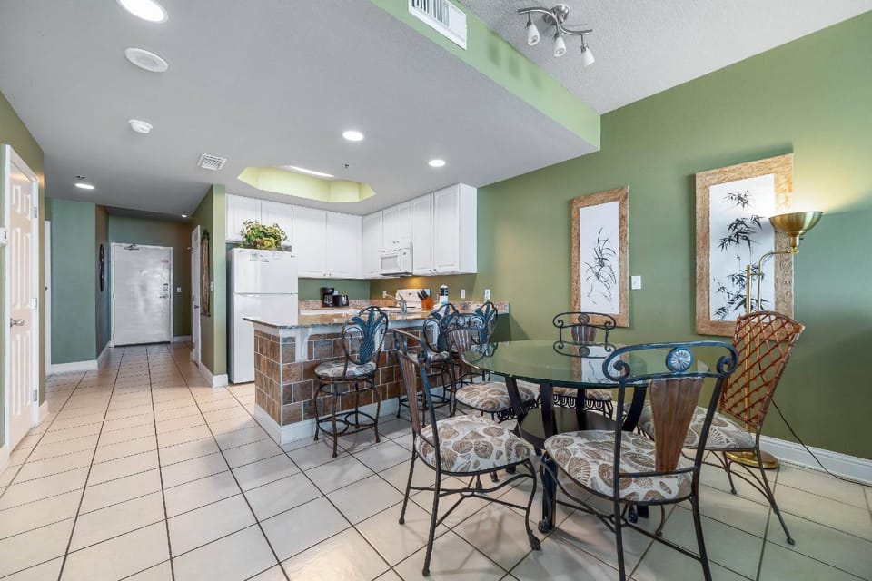 Lighthouse 208 House in Gulf Shores