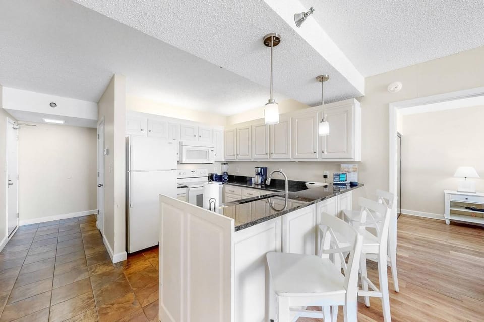 Shoalwater 403 House in Orange Beach