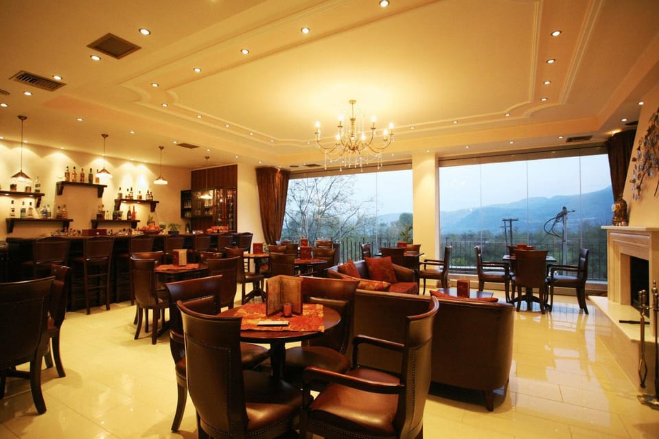 Lounge or bar