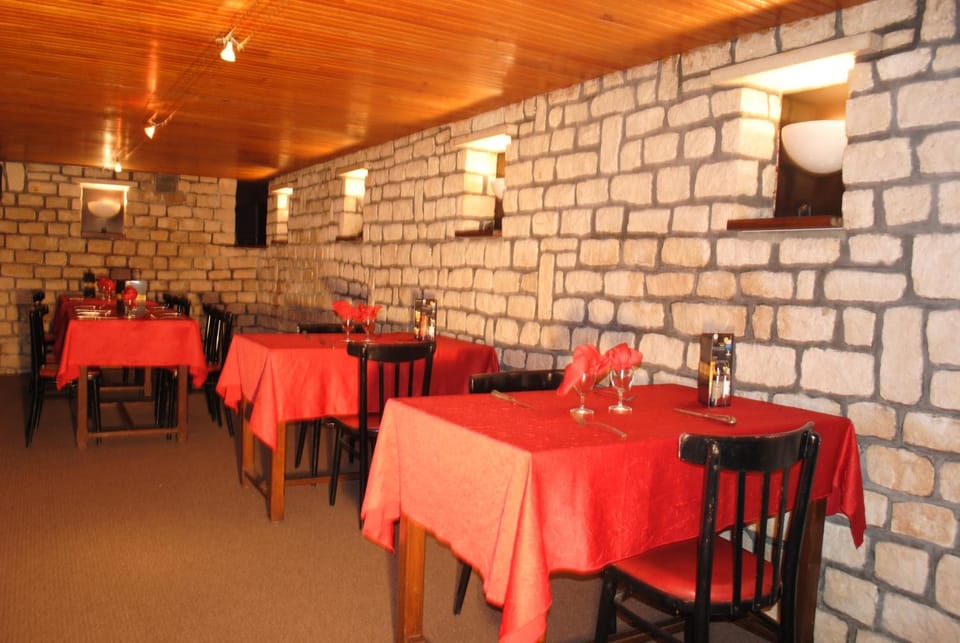 Taverne de la paix Hotel in Normandy