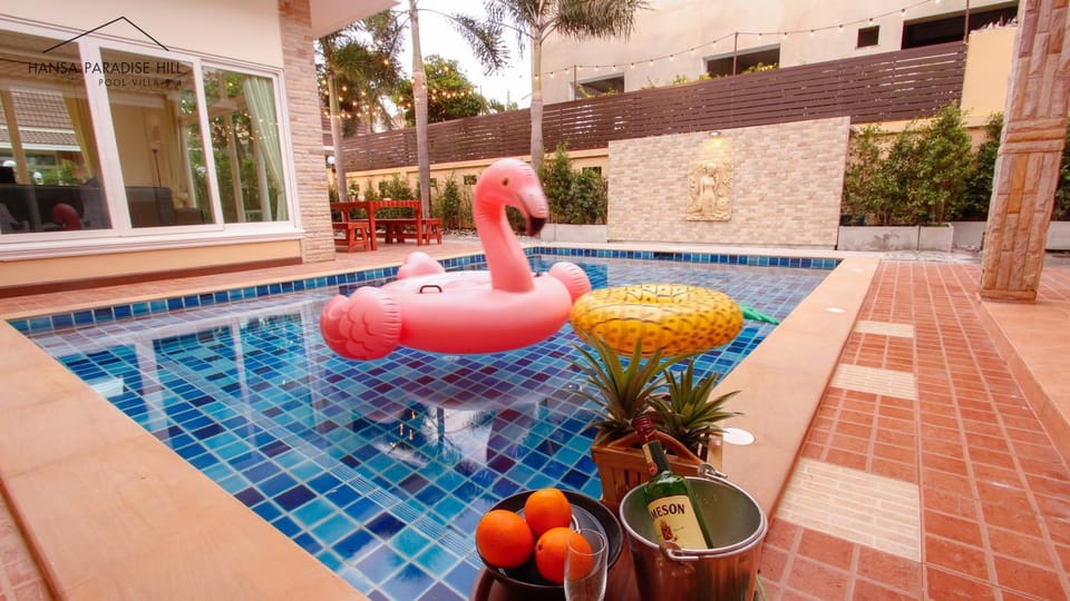 Food close-up, Food close-up, Pool view, Pool view, Swimming pool, Swimming pool