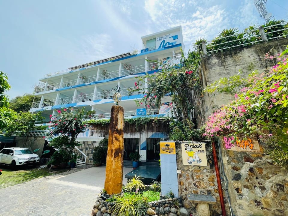 Ananas Beach Hotel Apartment hotel in Vung Tau