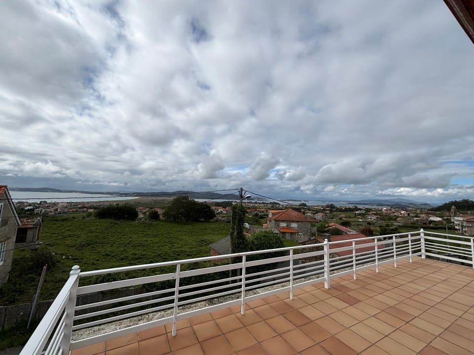 View (from property/room), Balcony/Terrace, Sea view