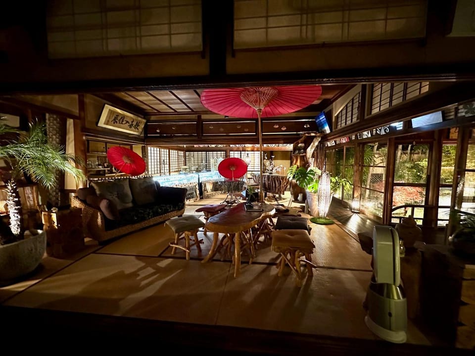 Living room, Lounge or bar, Garden view