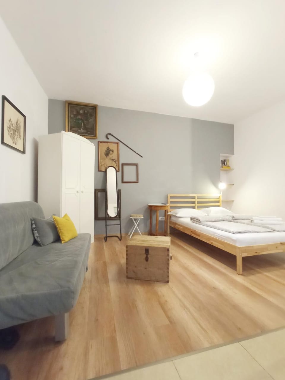 Cozy Republicii City Core Studio for 2 Apartment in Brasov