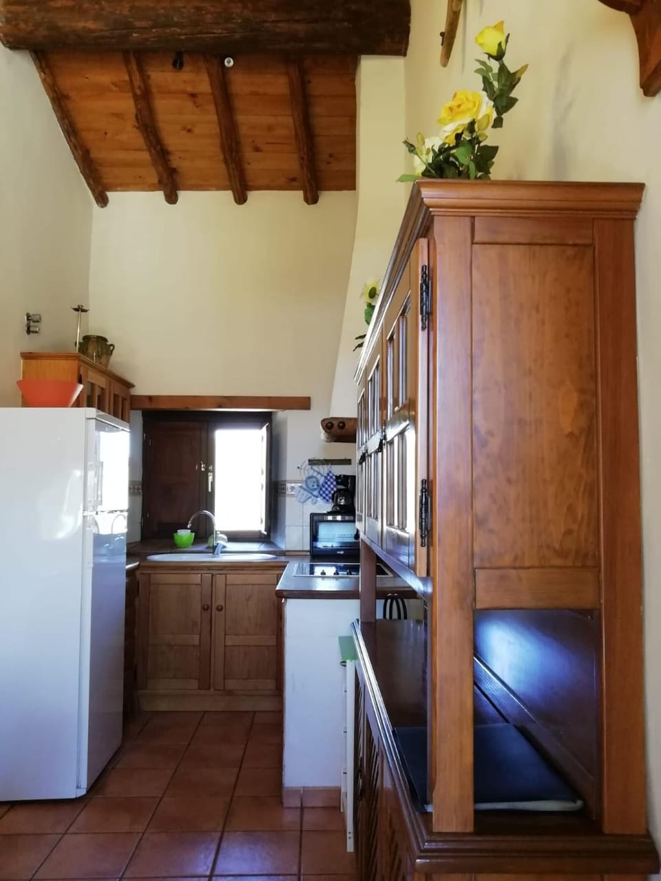 Kitchen or kitchenette, Communal kitchen