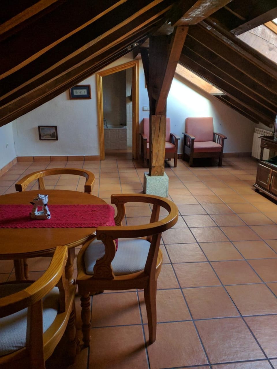 Communal lounge/ TV room