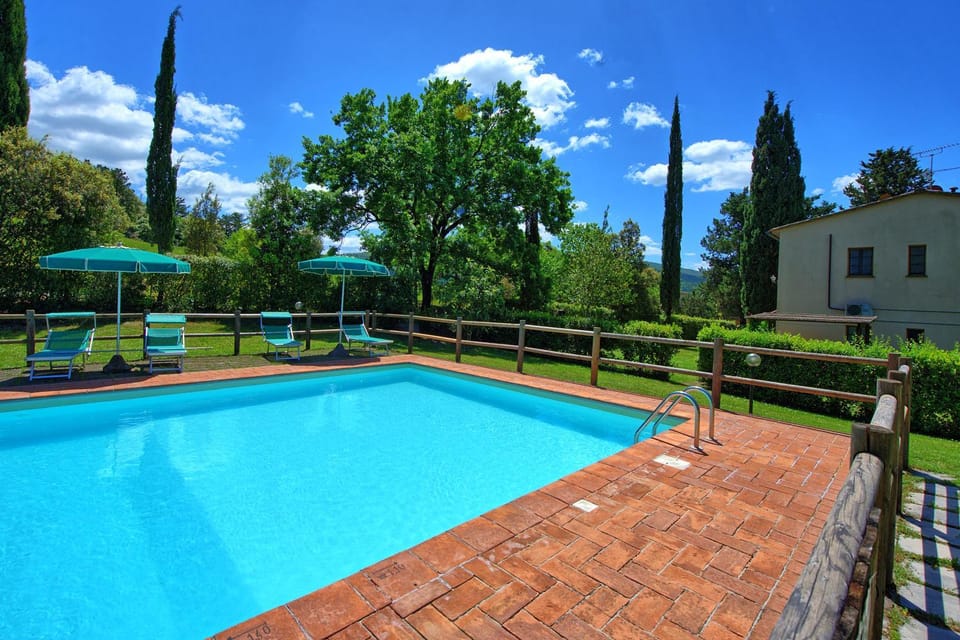 Property building, Day, Garden, Garden view, Pool view, Swimming pool, sunbed