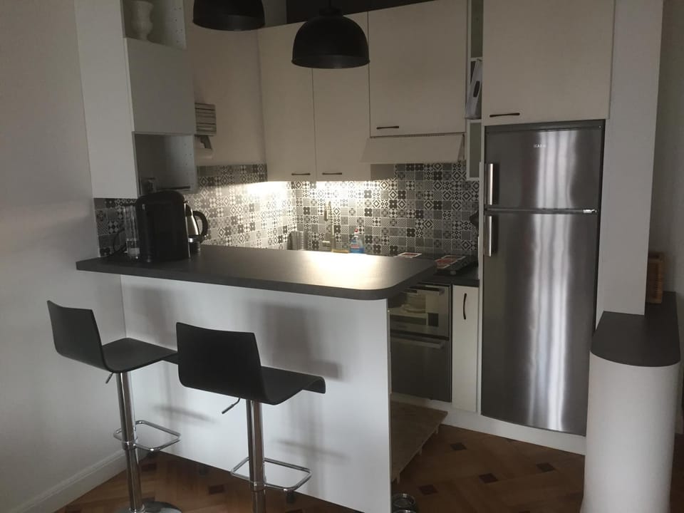 Coffee/tea facilities, Kitchen or kitchenette