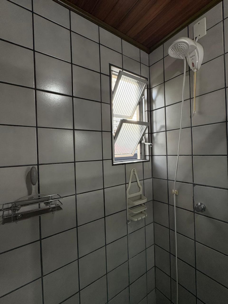 Lindo apartamento super completo em Meia Praia, 100 metros do mar e 10 quadras do centro Apartment in Porto Belo