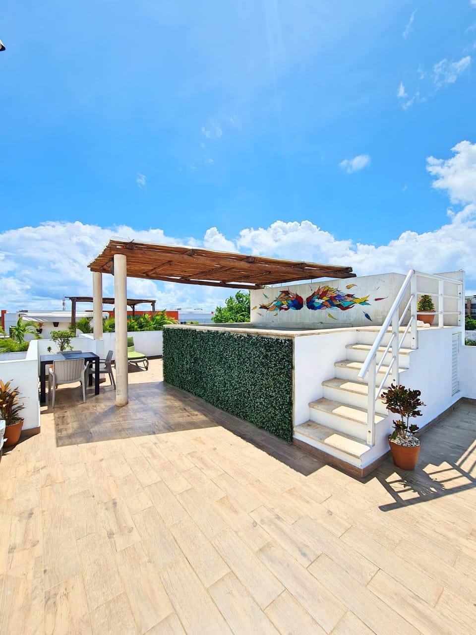 Balcony/Terrace, Swimming pool