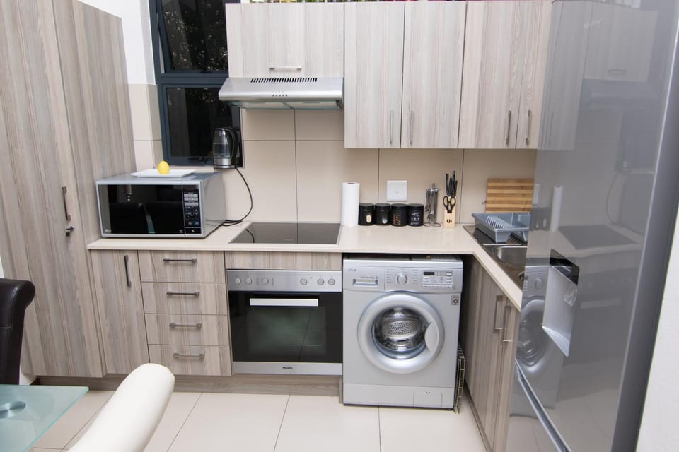 Coffee/tea facilities, Kitchen or kitchenette