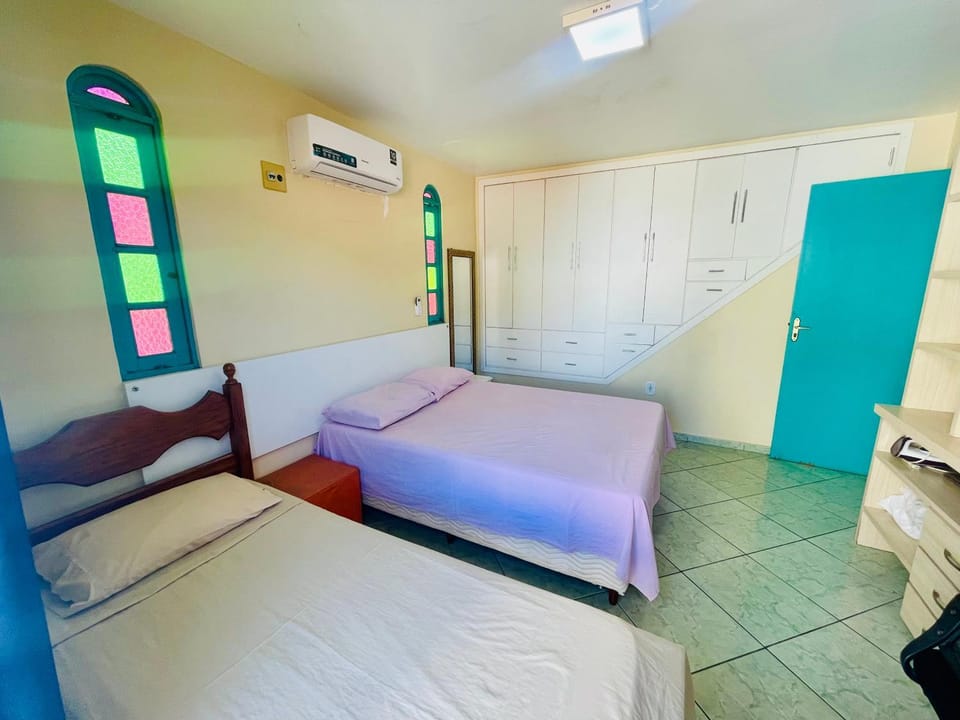 Bed, Bedroom, air conditioner