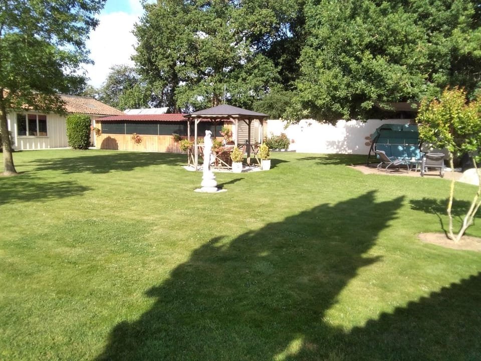 Chez Michel et Josette Bed and Breakfast in Pays de la Loire