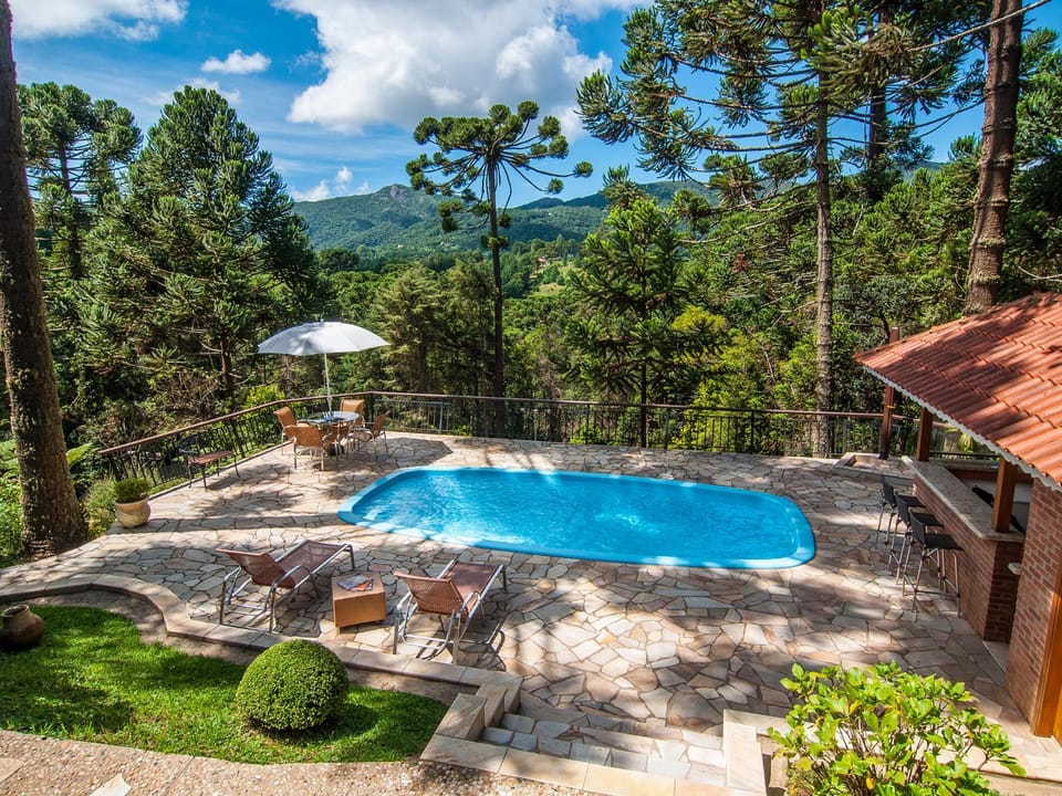 Swimming pool, Swimming pool