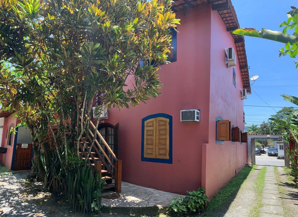 Property building, Garden, Garden view, Garden view